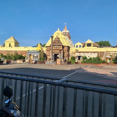 Shreekhetra Hotel Puri Buitenkant foto