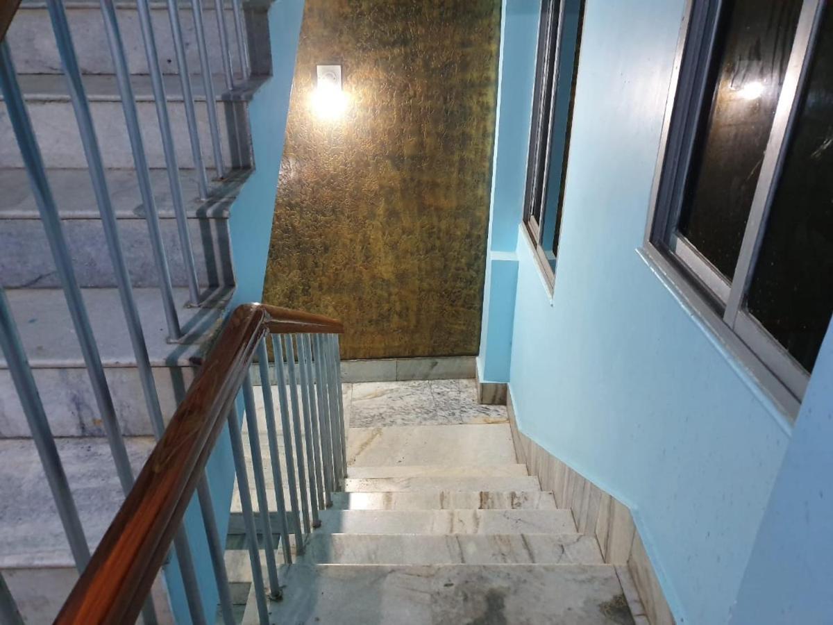 Shreekhetra Hotel Puri Buitenkant foto