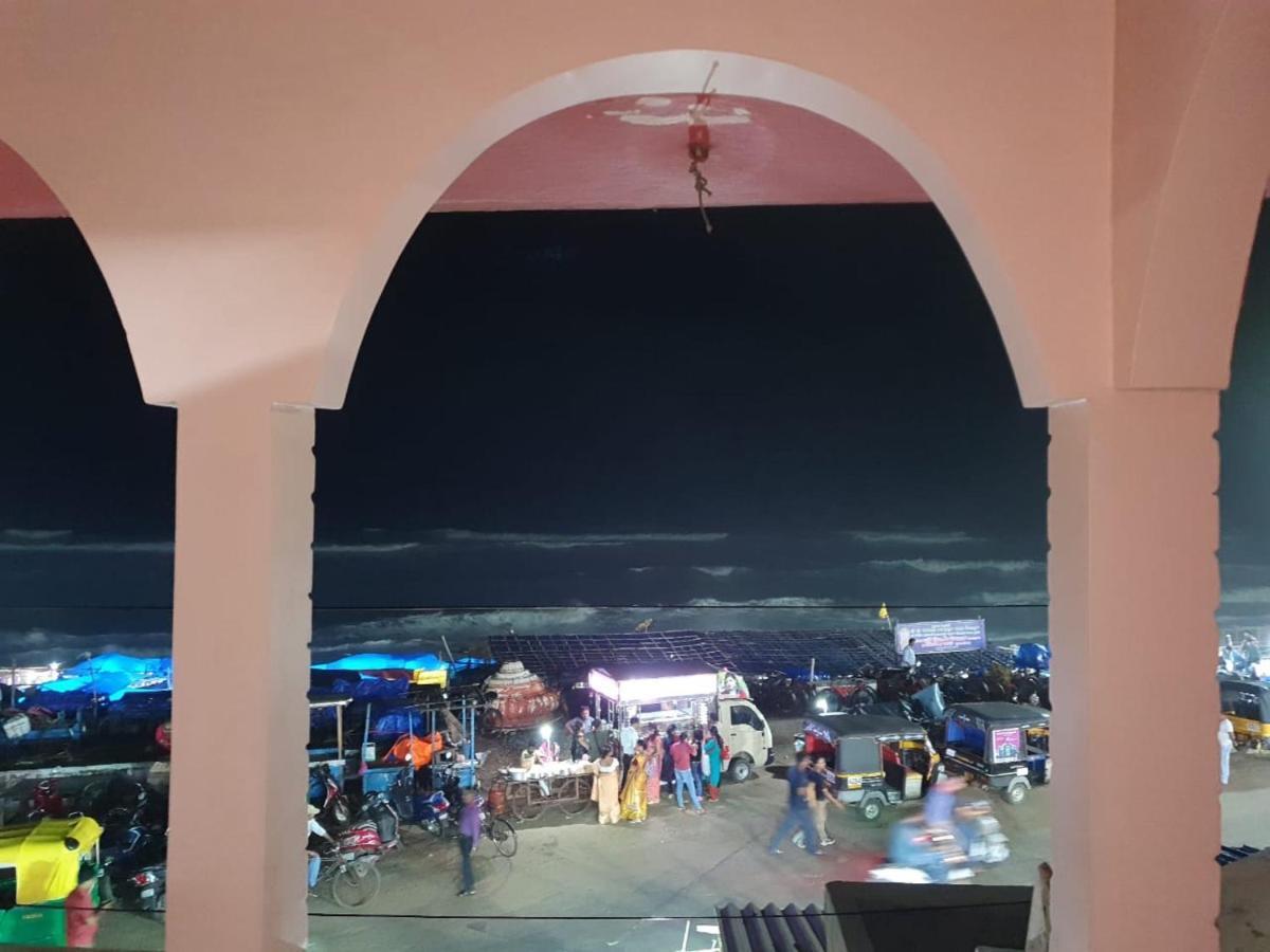 Shreekhetra Hotel Puri Buitenkant foto